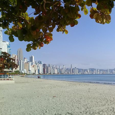Apto Centro BC Appartamento Balneário Camboriú Esterno foto